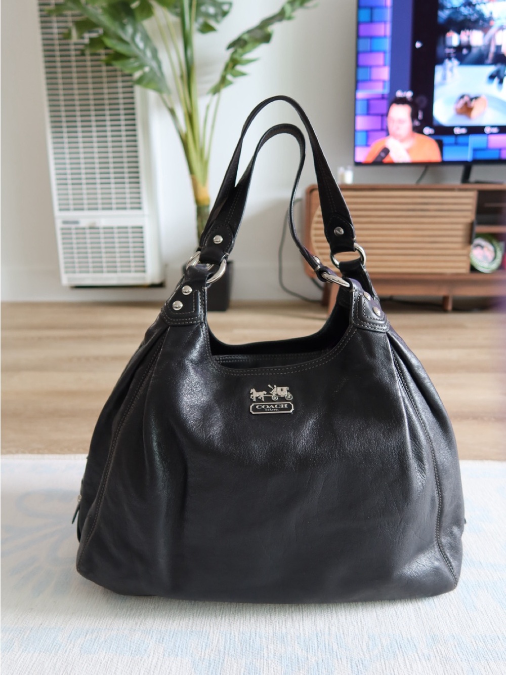 Coach Madison Maggie Large Black Leather Shoulder Bag 14313 Purple Lining